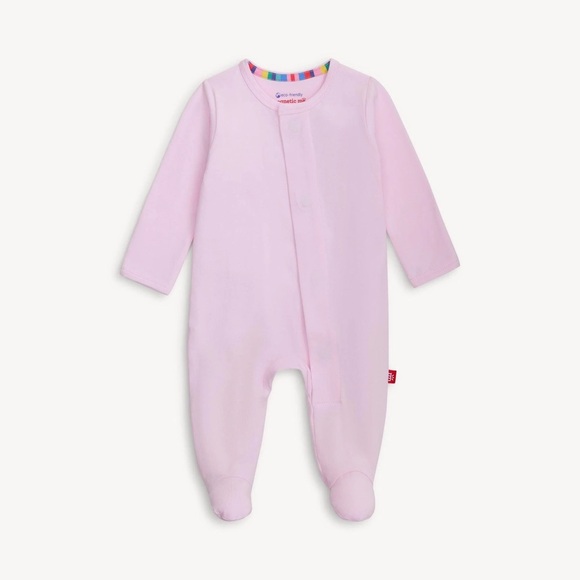 Simply Soft Petal Pink CloudStretch Magnetic Footie - Size 0- 3 months - Picture 1 of 2